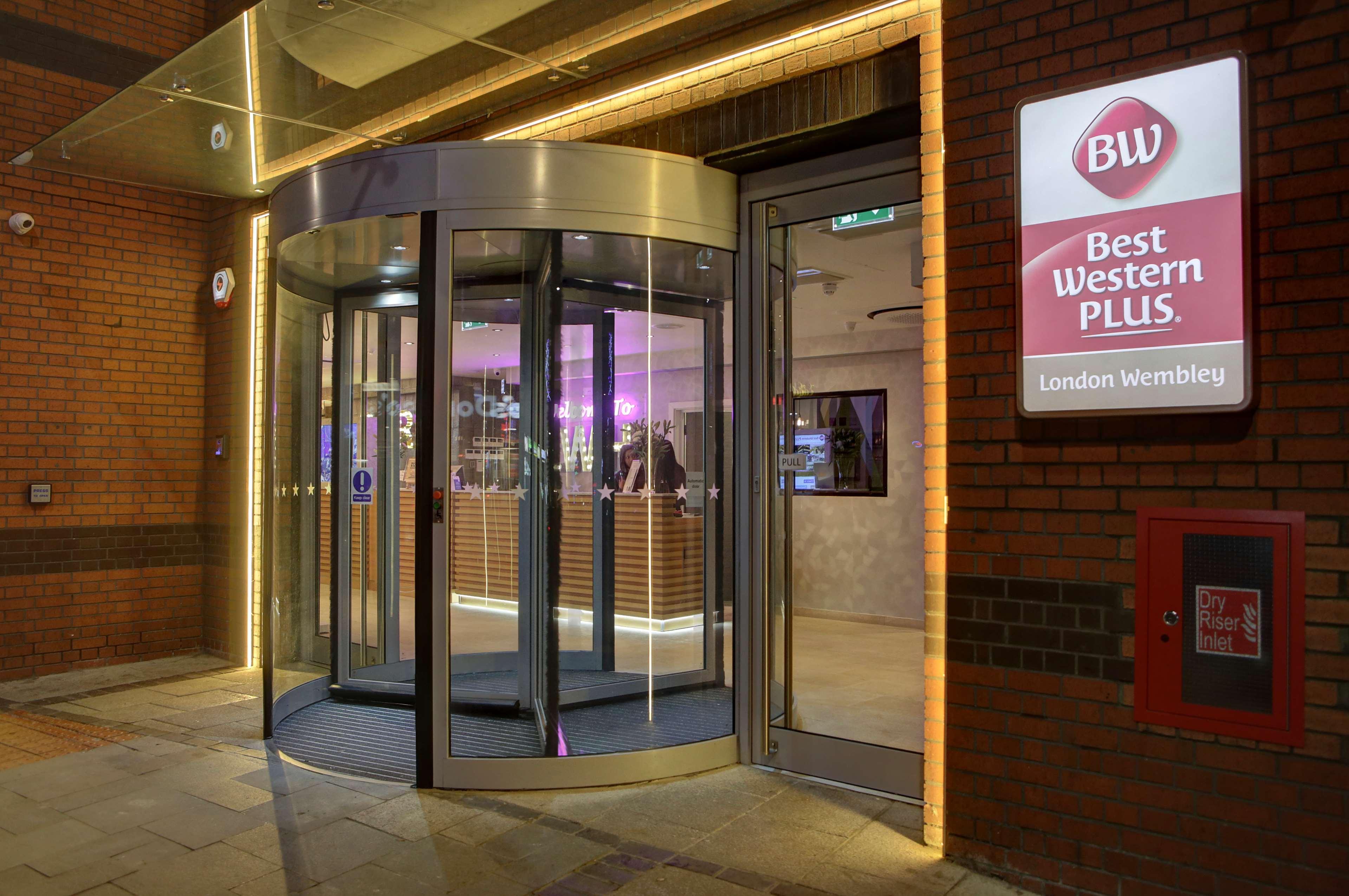 فندق Best Western Plus London Wembley المظهر الخارجي الصورة